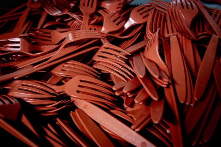 Plastic Cutlery is Hitting the Road from the UK